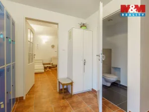 Prodej činžovního domu, Karlovy Vary - Stará Role, Dlouhá, 402 m2