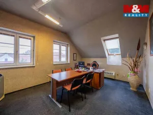 Prodej výrobních prostor, Zaječí, Hlavní, 650 m2