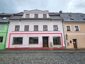 Pronájem obchodního prostoru, Nové Město pod Smrkem, Mírové náměstí, 150 m2