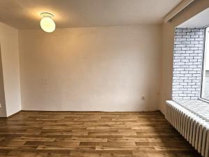 Pronájem obchodního prostoru, Nové Město pod Smrkem, Mírové náměstí, 150 m2
