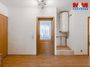 Prodej bytu 3+1, Oselce, 72 m2