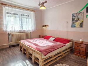 Prodej rodinného domu, Tisová, 280 m2