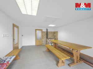 Prodej obchodního prostoru, Rožnov, 122 m2