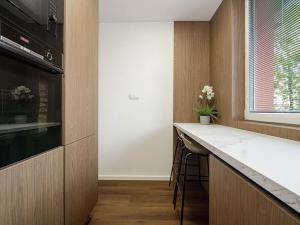 Prodej bytu 2+1, Ostrava, Vietnamská, 53 m2