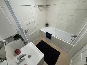 Prodej bytu 3+kk, Praha - Holešovice, Dobrovského, 70 m2