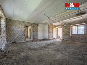 Prodej obchodního prostoru, Jesenice, 750 m2