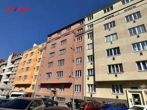 Pronájem bytu 2+kk, Praha - Žižkov, Jeseniova, 48 m2