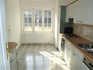 Pronájem rodinného domu, Praha, 230 m2