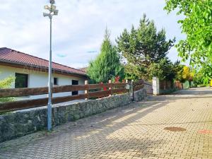 Prodej rodinného domu, Všestary, K lesu, 143 m2