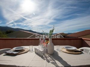 Prodej bytu 1+1, Badesi, Sardinie, Itálie, 41 m2