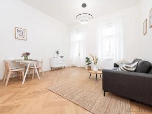 Prodej bytu 3+kk, Praha - Smíchov, Hořejší nábřeží, 85 m2