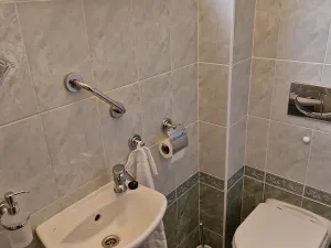 Pronájem bytu 3+1, Praha - Strašnice, Pod Viktorkou, 107 m2
