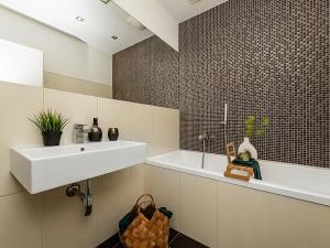 Prodej bytu 3+kk, Praha - Hlubočepy, Silurská, 81 m2