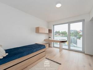 Prodej bytu 4+kk, Nebovidy, 101 m2