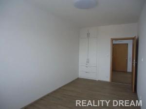 Pronájem bytu 2+kk, Praha - Střížkov, Zakšínská, 58 m2