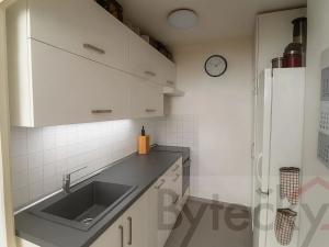 Pronájem bytu 2+kk, Praha - Háje, Ocelíkova, 42 m2