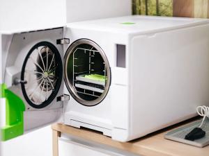 Pronájem ordinace, Praha - Smíchov, Zoubkova, 48 m2