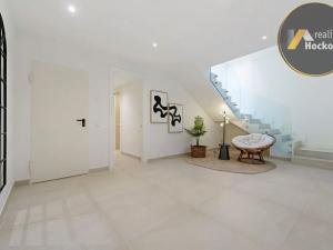 Prodej vily, Marbella, Španělsko, 611 m2