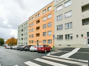 Pronájem bytu 2+kk, Praha - Vinohrady, Hollarovo náměstí, 47 m2