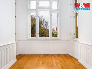 Prodej bytu 4+1, Praha - Smíchov, Zborovská, 141 m2