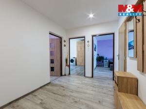 Prodej bytu 3+1, Horní Slavkov, Dlouhá, 74 m2