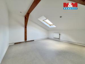 Pronájem bytu 2+kk, Slaný, Třebízského, 55 m2