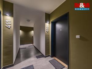 Prodej bytu 2+kk, Praha - Hlubočepy, Ondrákové, 45 m2