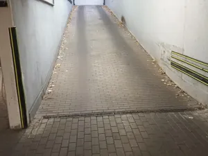 Prodej garážového stání, Praha - Liboc, Pod cihelnou, 13 m2