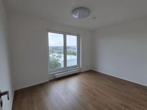 Pronájem kanceláře, Brno, třída Generála Píky, 45 m2