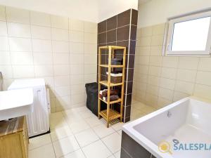 Prodej rodinného domu, Silůvky, Trávníky, 176 m2
