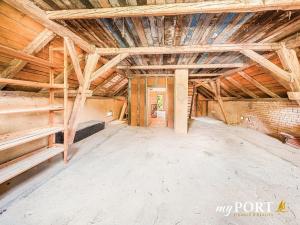 Prodej rodinného domu, Kostelec, 200 m2