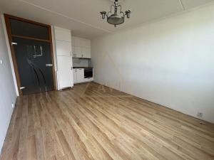 Pronájem bytu 2+kk, Praha - Modřany, Petržílova, 44 m2