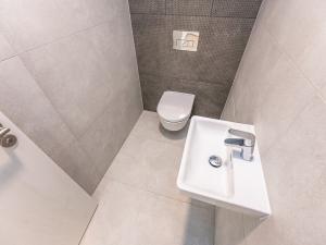 Pronájem bytu 3+kk, Praha - Libeň, Kotlaska, 84 m2