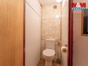 Prodej bytu 3+1, Praha - Troja, Svídnická, 68 m2