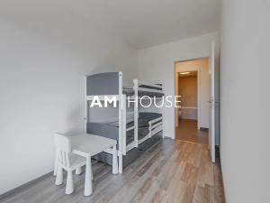 Pronájem bytu 4+kk, Praha - Vysočany, Smržových, 100 m2