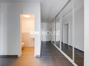 Pronájem bytu 4+kk, Praha - Vysočany, Smržových, 100 m2