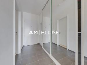 Pronájem bytu 4+kk, Praha - Vysočany, Smržových, 100 m2