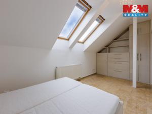 Prodej bytu 4+kk, Karlovy Vary - Stará Role, Husova, 70 m2