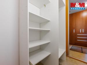 Prodej bytu 4+kk, Karlovy Vary - Stará Role, Husova, 70 m2