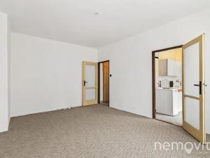 Pronájem bytu 2+1, Praha - Hloubětín, Zelenečská, 51 m2