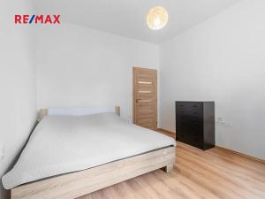 Prodej bytu 1+1, Plzeň, Koterovská, 40 m2