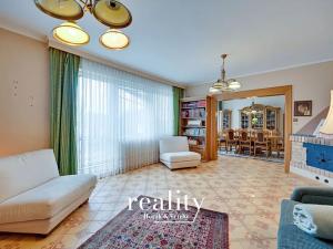Prodej rodinného domu, Hodonice, U Pošty, 480 m2