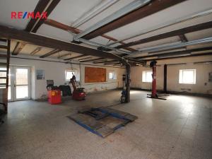 Prodej komerční nemovitosti, Církvice, 6984 m2