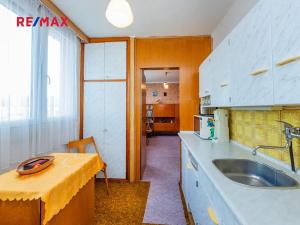 Prodej bytu 3+1, Praha - Modřany, U zastávky, 57 m2