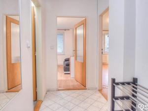 Pronájem bytu 2+kk, Olomouc, Rumunská, 44 m2