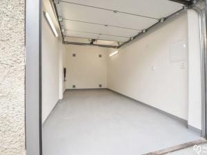 Pronájem garáže, Olomouc, U cukrovaru, 15 m2