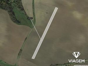 Prodej podílu pole, Hostim, 586 m2