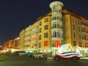 Prodej bytu 3+kk, Nesebar, Bulharsko, 82 m2