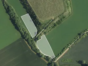 Prodej podílu pole, Uherčice, 2451 m2