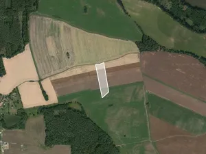Prodej podílu pole, Třebějice, 1371 m2